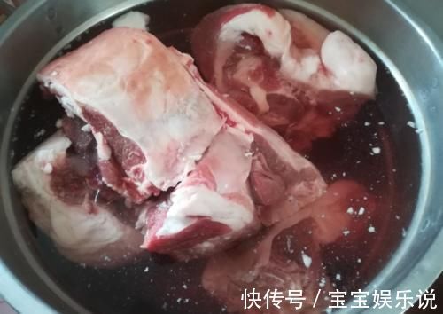 膻味|炖羊肉，调料不是越多越好！只加2样，羊肉软烂羊汤鲜美，没膻味