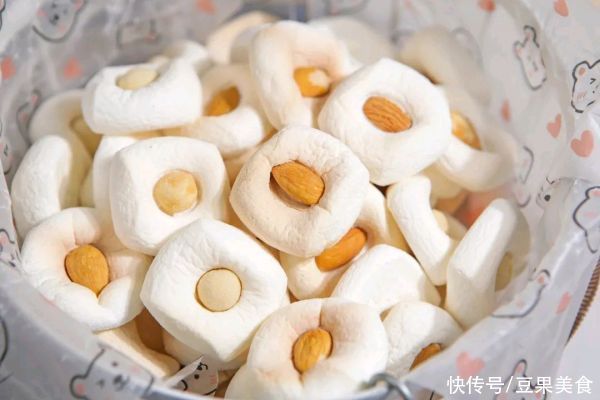 有了这些棉花糖坚果脆，实力下酒
