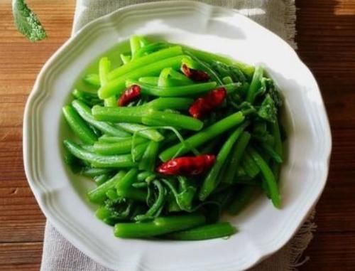 女性|女性不想肚子鼓鼓，常吃3物，减脂排毒，越吃越瘦，效果好！