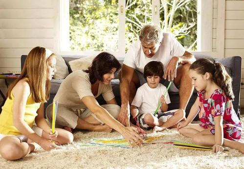 爷爷奶奶|“你最棒”其实是碗毒鸡汤!正确夸奖5大招,家长快看你做到几点