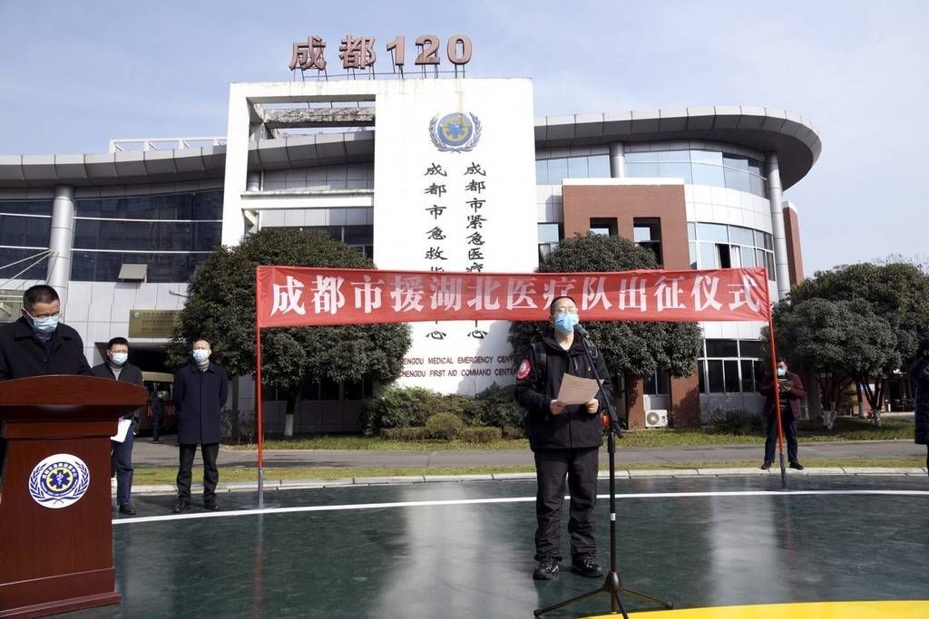 专题|医师节专题报道②｜与时间赛跑 拼尽全力拯救患者