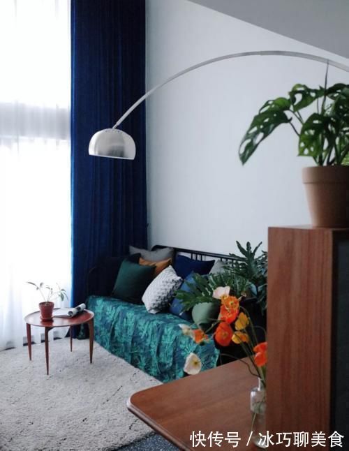 客厅|将玄关打造成衣帽间，这个51㎡的loft设计太有水平了！华而实用！