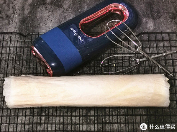 早餐|肉松蛋糕卷营养又好吃，用东菱无线打蛋器制作简单省时间，快试试