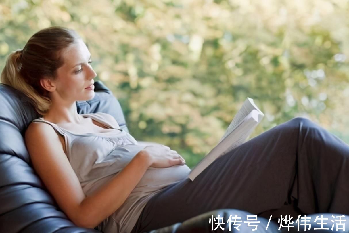 异样|孕妈若察觉到这几处异样，可能是胎儿在腹中呼救，中一个就得注意