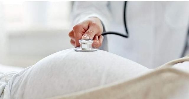 二胎政策|90后孕妈怀上5胞胎,孩子出生后宝爸傻眼,直呼上辈子欠债太多