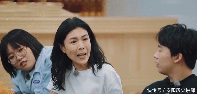 相声|孟子义也太会“尬”了,她的话连说相声的郭麒麟都接不住