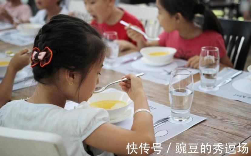 蛋白锌|比牛奶更有助于长高?医生直言:日常不妨多吃,让娃远离矮冬瓜