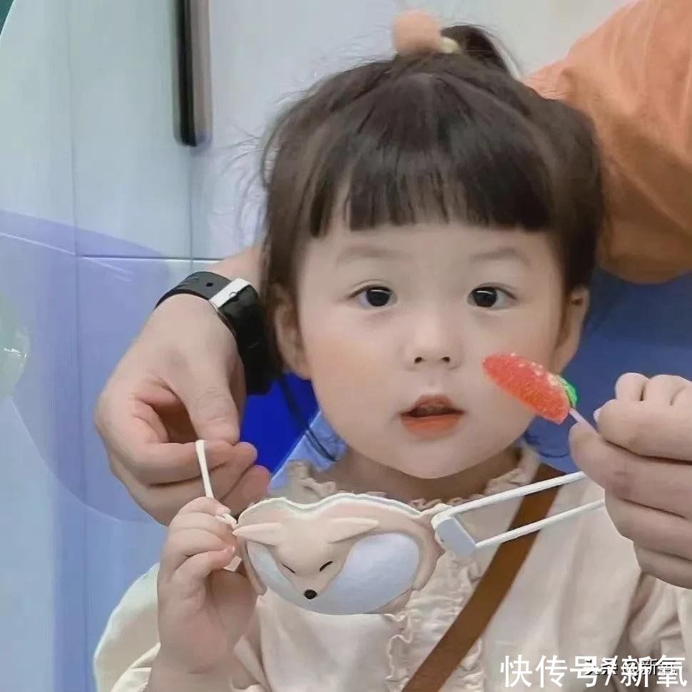 裴佳欣|贵圈颜值被吐槽一代不如一代，真正的漫画颜门面脸却都流落民间…