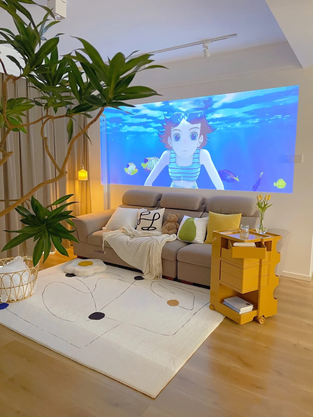 客厅|再买房,就照她家这样装,全屋大白墙、无主灯,干净利落,好舒服