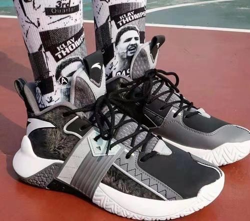 球鞋 300块档实战球鞋推荐(二),水泥地克星,有你上脚的吗?