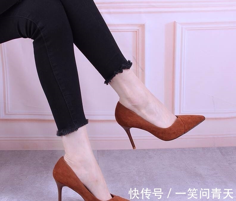 尖头|性感与高跟鞋的碰撞,流露出华丽的宫廷风范