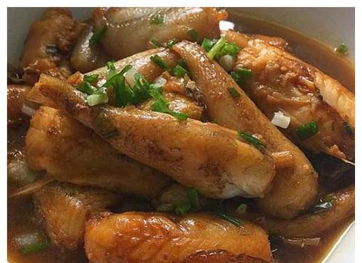 鱼肉|此肉5块钱一斤,入冬后可常吃,鲜嫩有嚼劲,家人都爱吃!美味