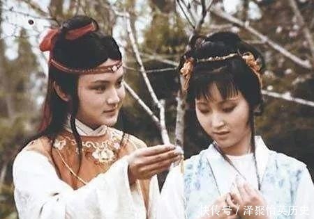 绛珠|红楼梦最大的悲剧，不是宝黛未能在一起，而是黛玉还错了眼泪