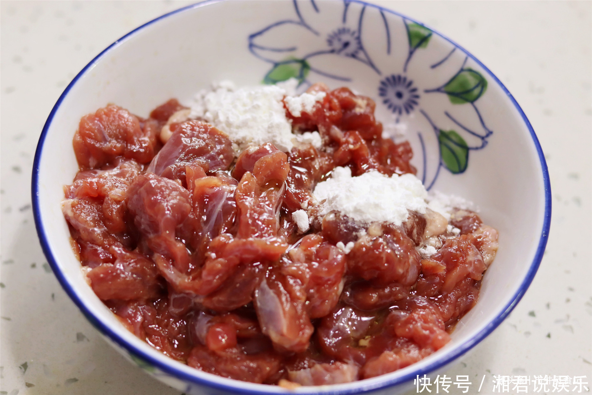 随便|炒牛肉,牢记厨师常用的2个窍门,牛肉滑嫩,随便炒都不会老