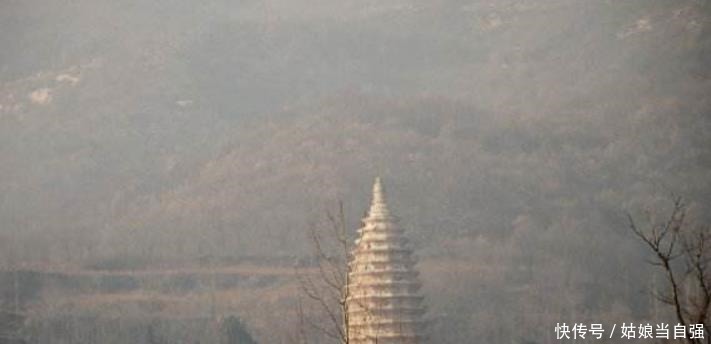 在河南一座寺庙里，发现了一尊肉身佛像，却吸引了很多日本人前来！