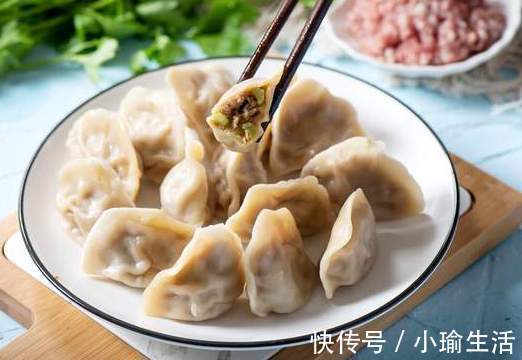 白糖|无论做什么饺子馅，3种调料不可缺少，饺子不腥不腻，鲜香多汁