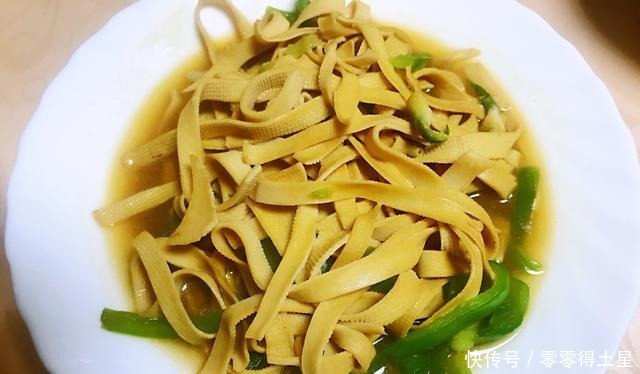 40岁主妇晒晚餐,四菜一汤,营养全面又低脂,不怕多吃,越吃越瘦