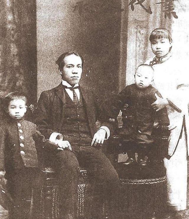 梁思成|林徽因为啥会说,造成她身体不好的原因,是梁家的那些亲戚