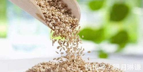 喉咙|喉咙干痒咳嗽,异物感强,咽炎找上你,自制3种水,和咽炎绝交