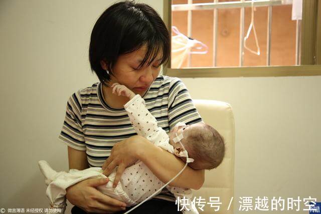 邱娟|泪目!女子求助无门欲拔掉娃的氧气时,孩子突然伸手给她擦眼泪