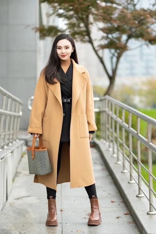  气质|“奶茶色”今年开挂了，一穿就很有气质