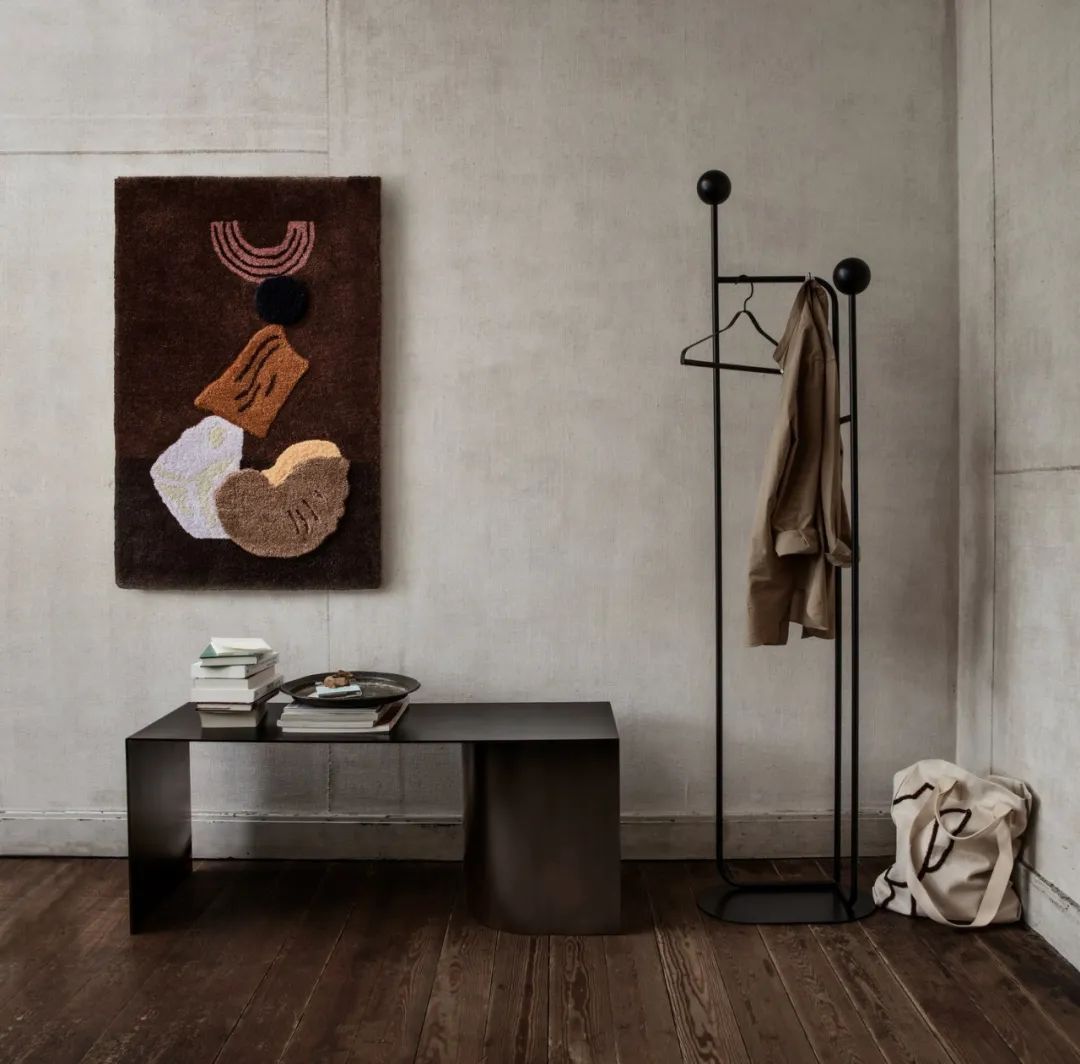 衣架|睡觉前、进门后脱下来的衣服放哪好别傻傻放沙发上了……