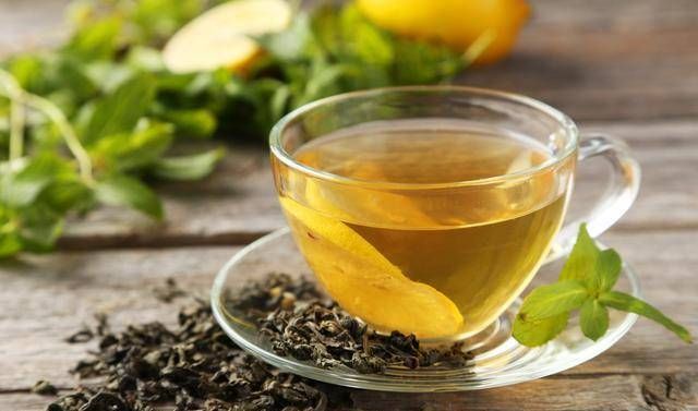 红茶与绿茶哪个更适合高血压？这样喝茶大错特错！毁肾、更毁血管