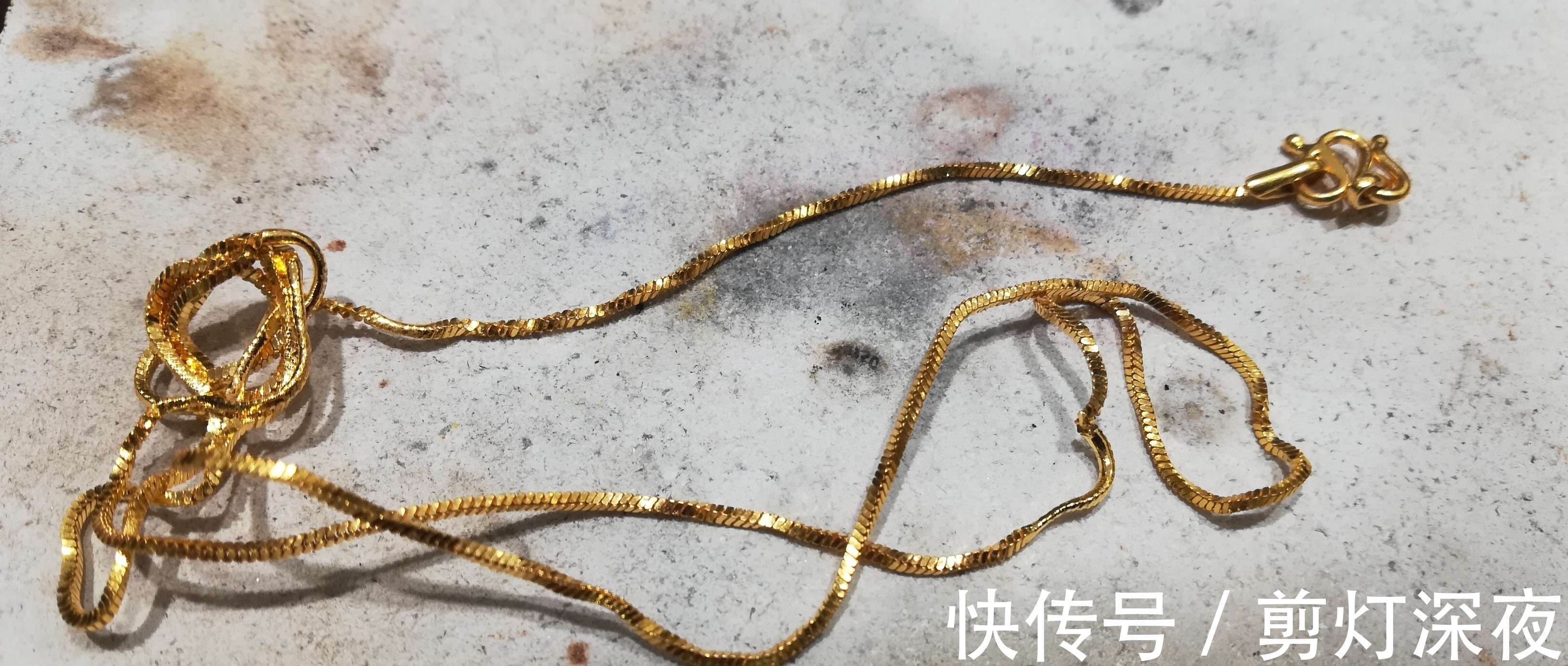 佛珠链|金店选黄金项链,记住“3不买”,一看就知道是内行人!