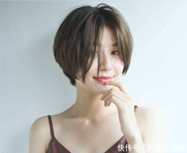 身高决定发型?158cm以下女人学第一种,老娘天下最美