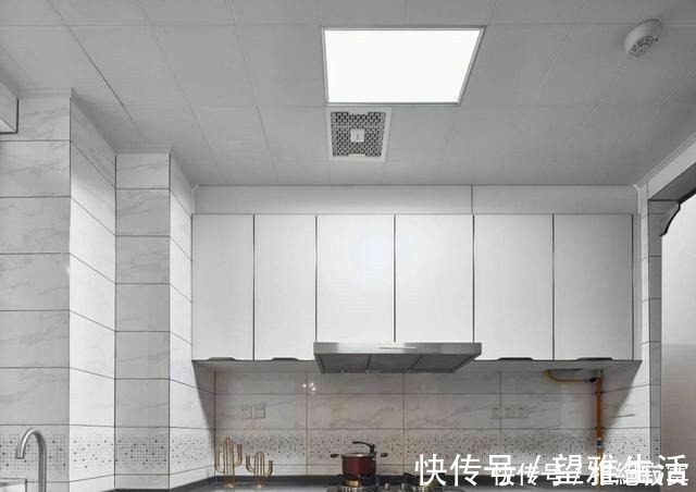 主卧|媳妇坚持沙发不靠墙，家人不理解，入住后飘台更实用！忍不住晒晒！
