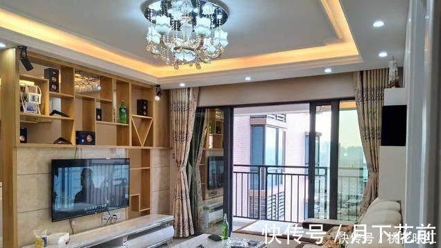 衣帽间|在客厅砌了半堵墙,亲戚朋友没一个支持的,如今装完全闭嘴了!