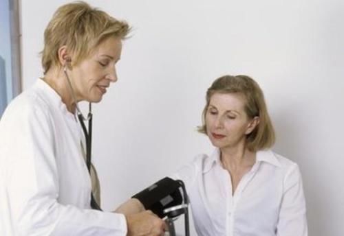 高血压|清晨吃过降压药,晚上血压又飙升了?临床经验告诉你正确答案