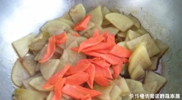 土豆和它一起吃是“天然泻药”,清肠排毒,皮肤白皙不长痘!