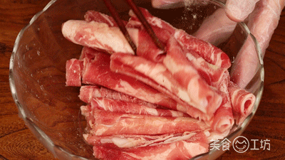  冬天最喜欢的暖胃吃法，热热乎乎煮一锅