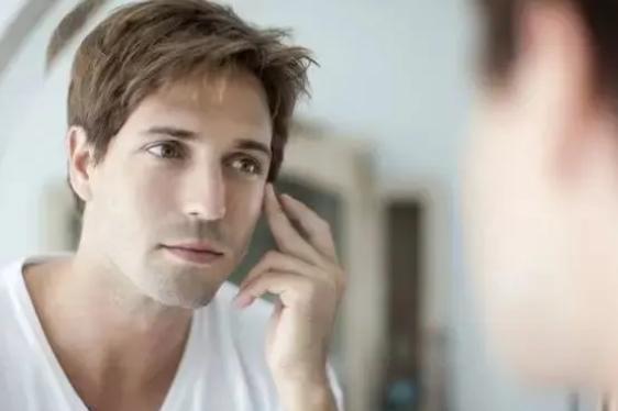 蒲公英|男人,出现5种迹象,说明已经老了,哪怕只占了1个,也要开始保养