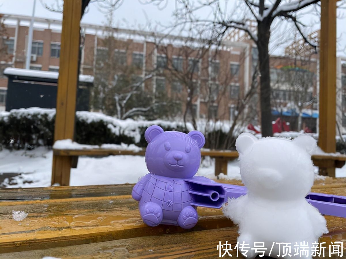 河南商报|郑州的“玩雪神器”有多火？雪球夹热卖，有商家不到一天卖光库存