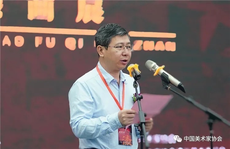 6 红谷滩区委常委、宣传部长  邓越峰致辞.jpg 图片