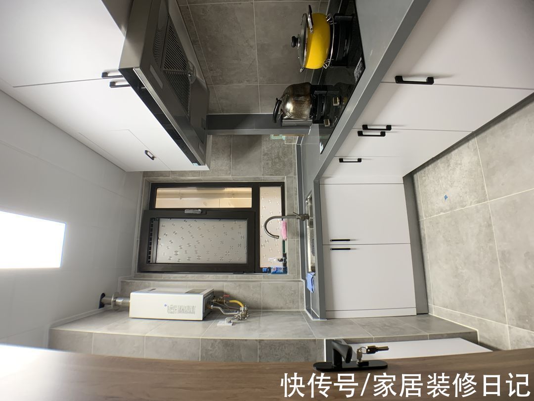 鞋柜|60后大叔的养老房，花6万简装70㎡的小两房，简洁清爽住起来顺心