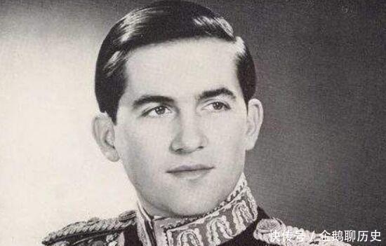 君主|当今世界,还有四个国家的末代君主在世,其中一个还做过国家总理