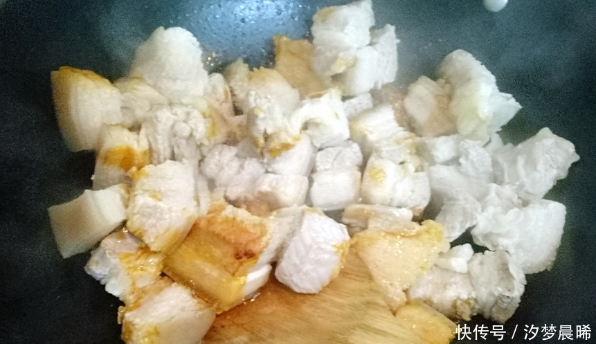 红烧肉的时|做红烧的时候,这2样东西东西不能少,肥而不腻