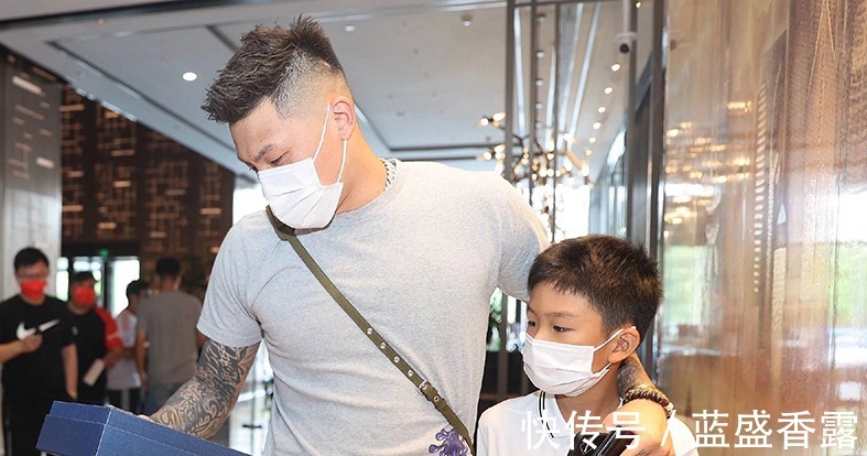 女足|大连足球强则国足强!女足威风八面,男足3个大连人酱油都打不上!