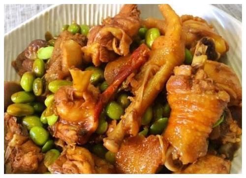 优质蛋白|最近天气凉爽孩子渐渐喜欢上踢足球,多吃强身菜,增强体质