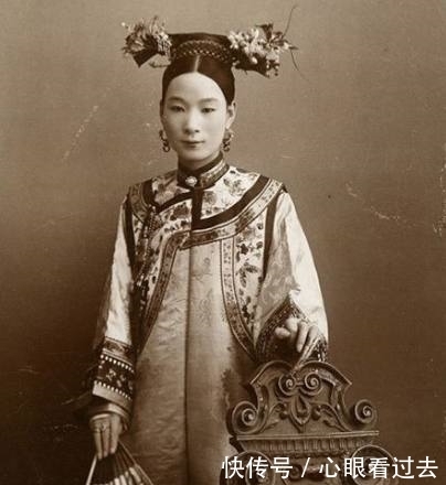 老照片|清朝真实老照片:大臣富态十足,第二张女子美艳不可方物!