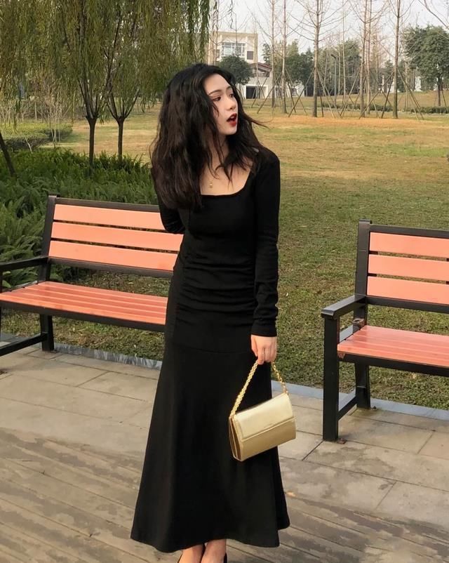 毛衣裙 穿“毛衣”的时候,注意3个小细节,轻松打造高级洋气的森系穿搭