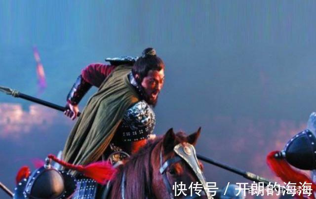 水浒传|此好汉与林冲不分胜负，猪队友前来帮忙，他立马弱化被林冲杀死