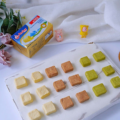 一次成功香酥可口三色炼乳小方