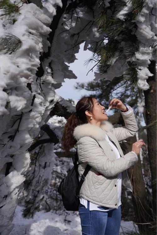 在线|临猗在线粉丝们又征服了一座雪山～汤王山之颠