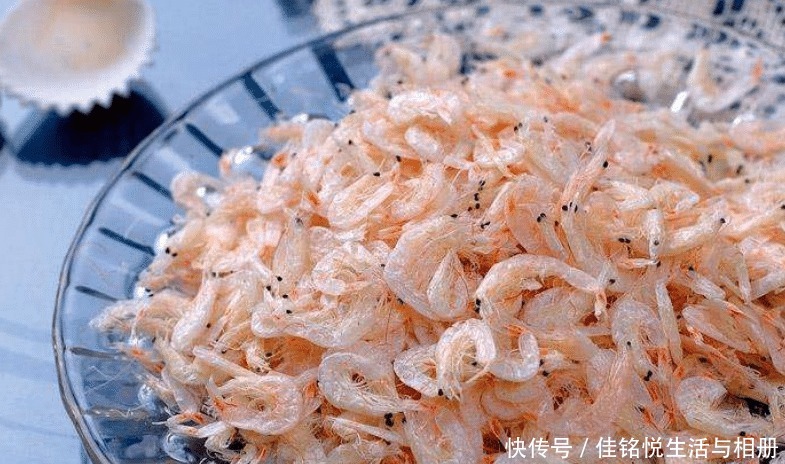 少许|同是虾皮,选“白色”还是“浅红色”摊主告诉你,别再乱买了