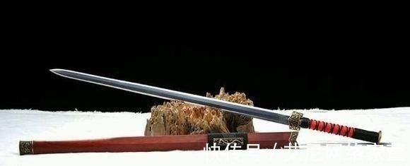 汉剑&阔剑、斩剑什么的都弱爆了, 最霸气的还是中国双手剑与双手刀!