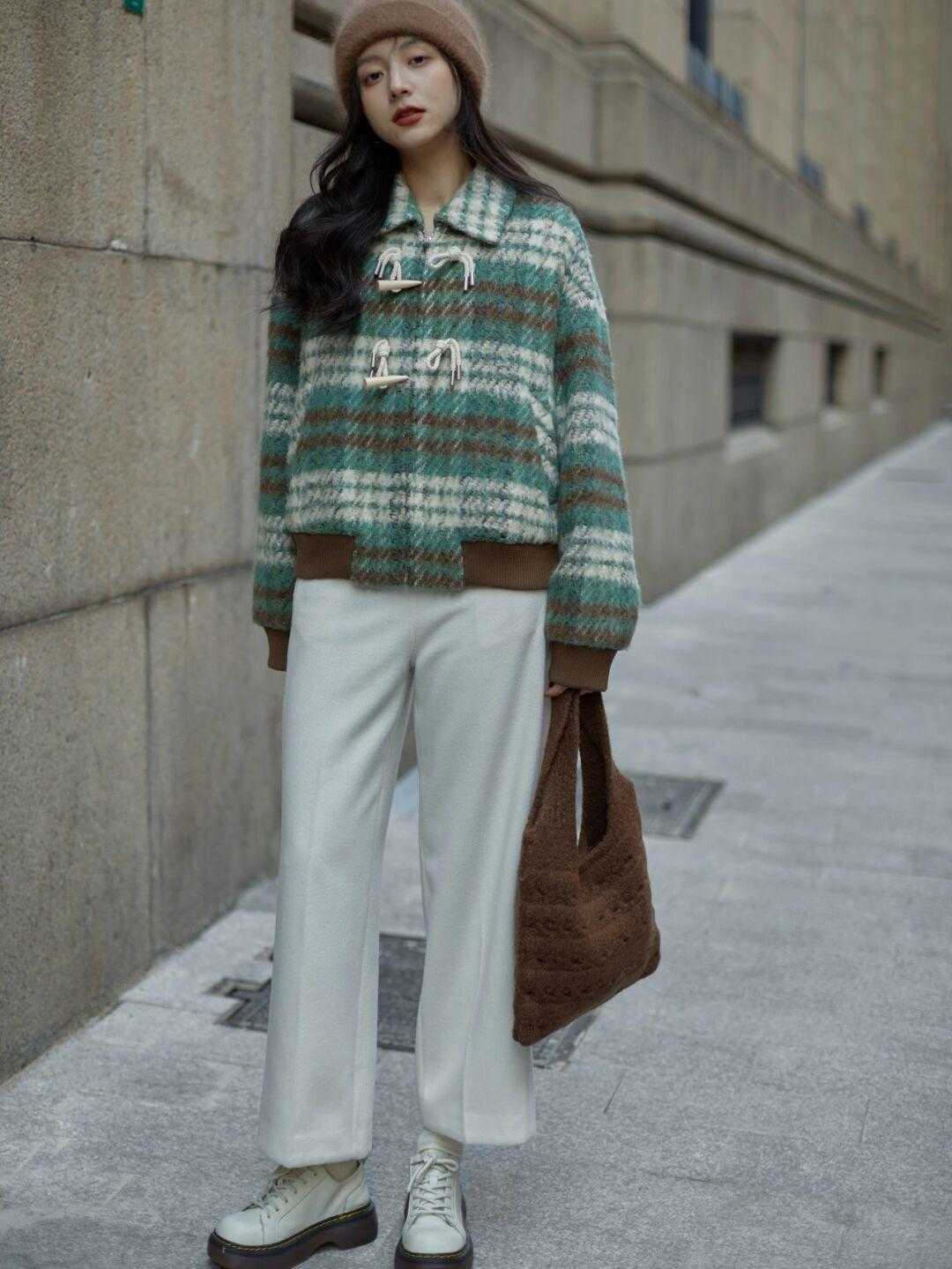 紧身裤 今年裤子流行“穿松不穿紧”,专治腿粗腿不直,这几款洋气又百搭